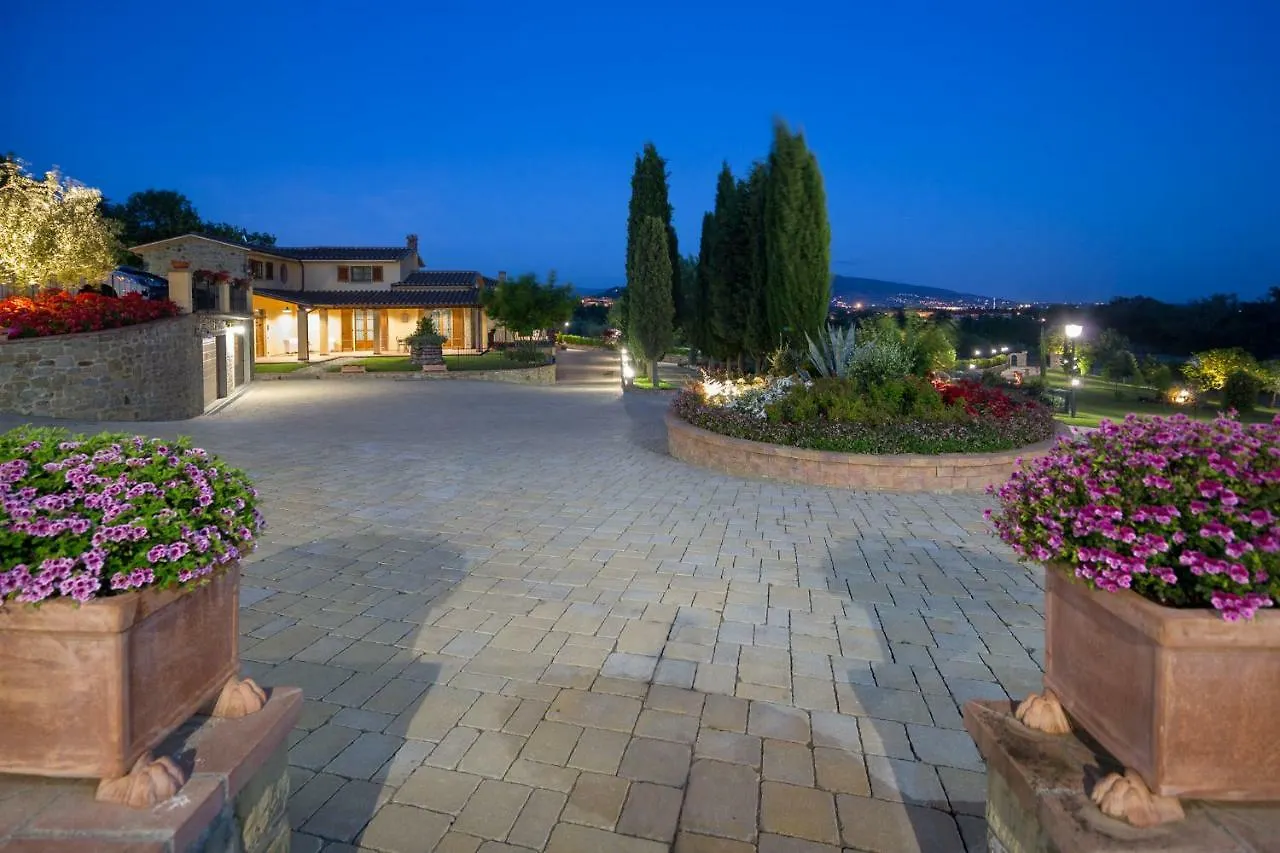 Poggio Pellicciaia Villa Arezzo